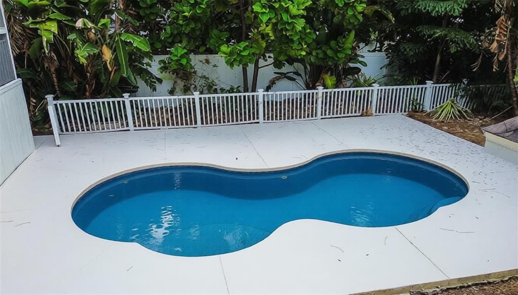 For Sale: $749,900 (3 beds, 2 baths, 2209 Square Feet)