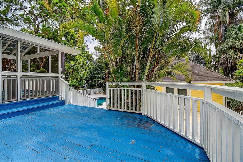 For Sale: $749,900 (3 beds, 2 baths, 2209 Square Feet)