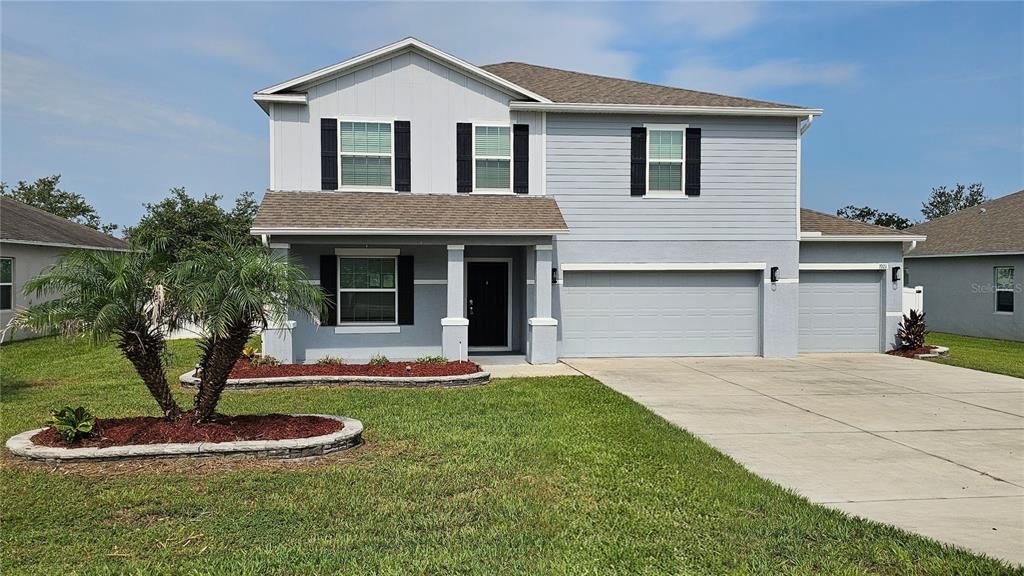 For Sale: $409,900 (4 beds, 2 baths, 2714 Square Feet)