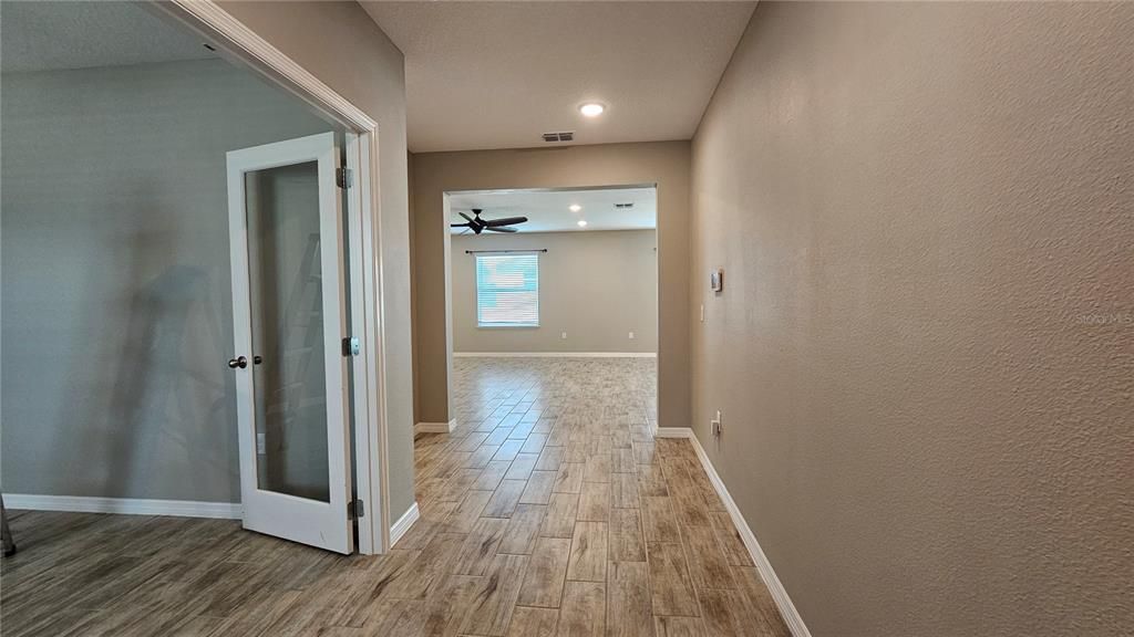For Sale: $409,900 (4 beds, 2 baths, 2714 Square Feet)