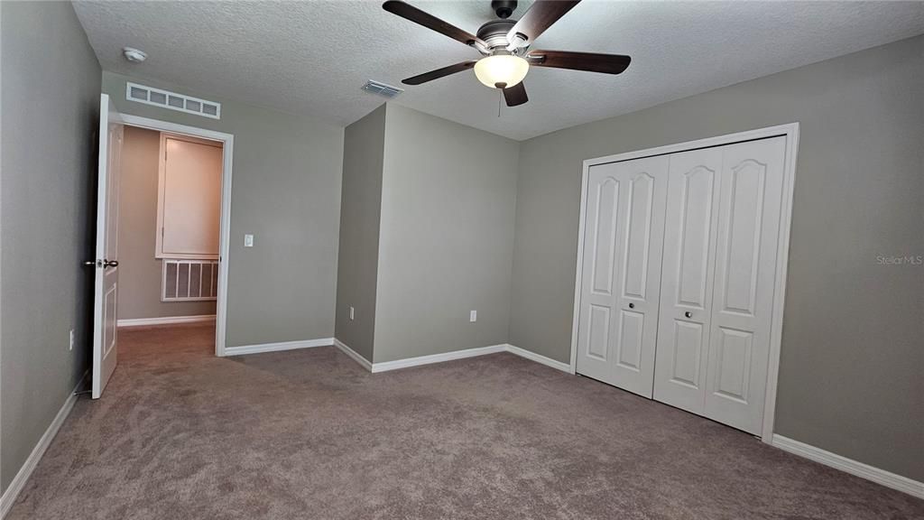 For Sale: $409,900 (4 beds, 2 baths, 2714 Square Feet)