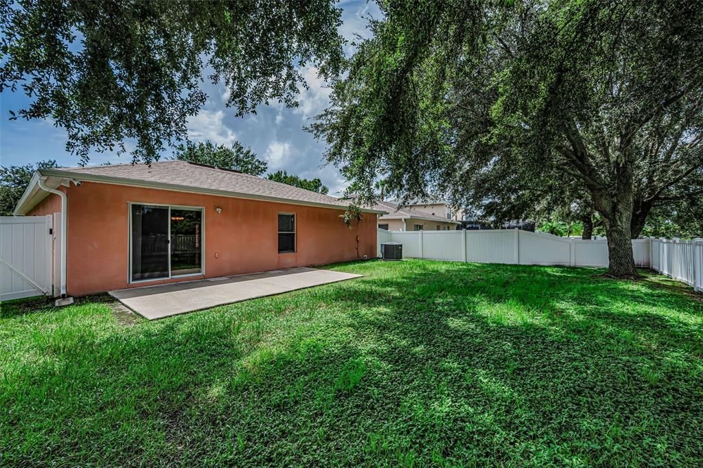 For Rent: $2,660 (3 beds, 2 baths, 1612 Square Feet)