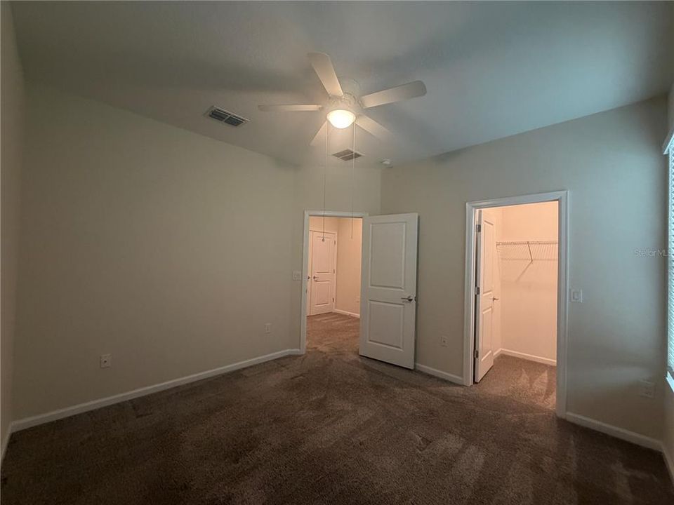En Renta: $2,495 (5 camas, 3 baños, 2522 Pies cuadrados)