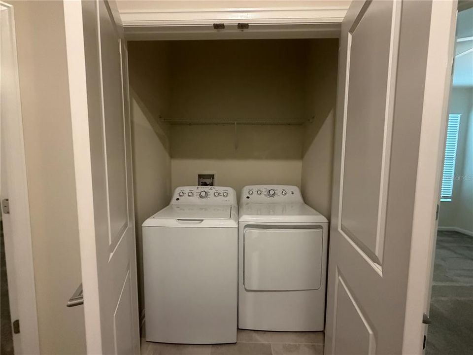 En Renta: $2,495 (5 camas, 3 baños, 2522 Pies cuadrados)