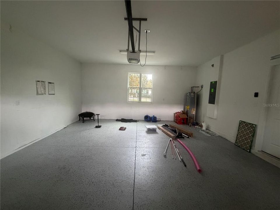 En Renta: $2,495 (5 camas, 3 baños, 2522 Pies cuadrados)