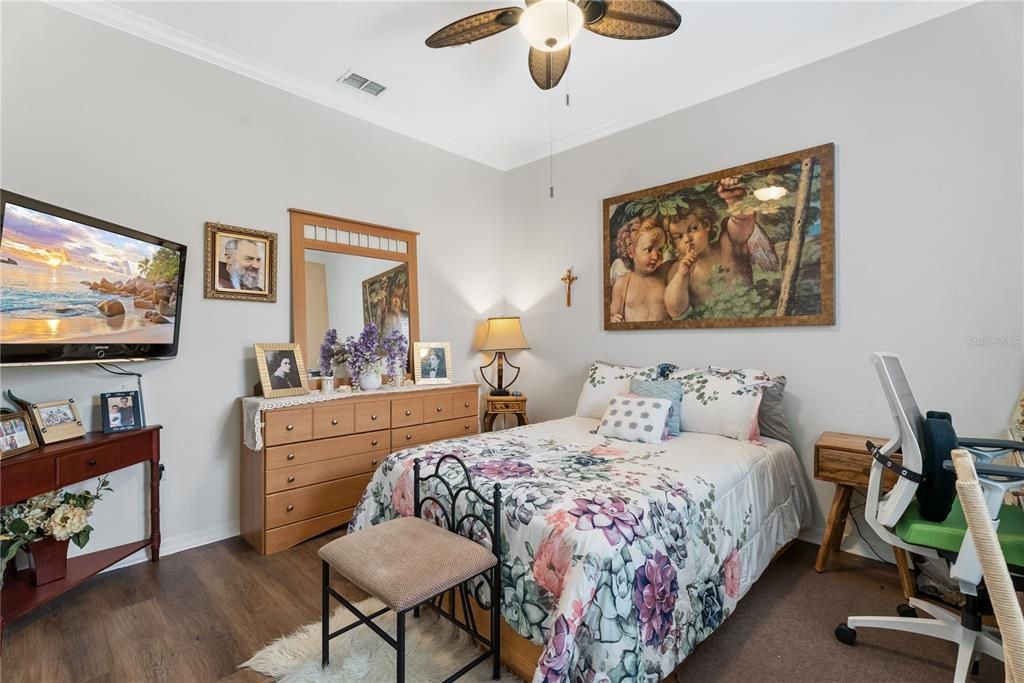 En Venta: $499,000 (3 camas, 2 baños, 1921 Pies cuadrados)