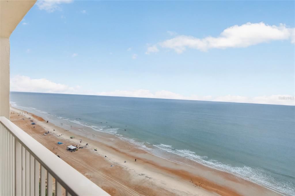 For Sale: $399,000 (2 beds, 2 baths, 1200 Square Feet)