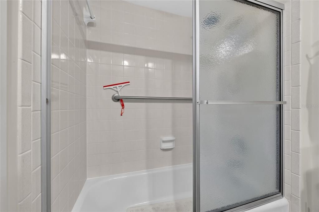 For Sale: $399,000 (2 beds, 2 baths, 1200 Square Feet)