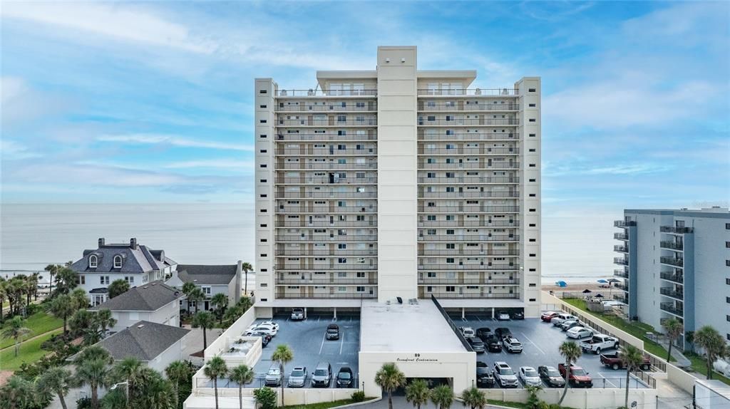 For Sale: $399,000 (2 beds, 2 baths, 1200 Square Feet)