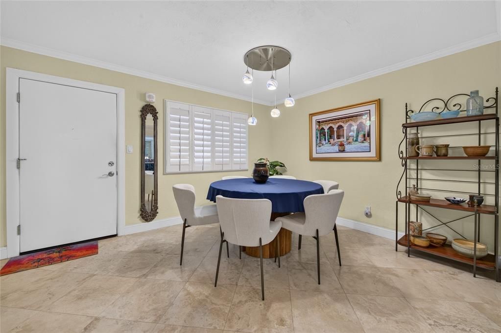 For Sale: $399,000 (2 beds, 2 baths, 1200 Square Feet)