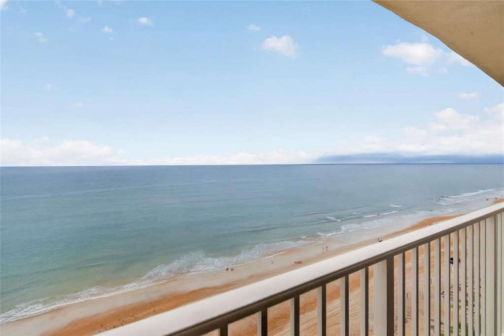 For Sale: $399,000 (2 beds, 2 baths, 1200 Square Feet)