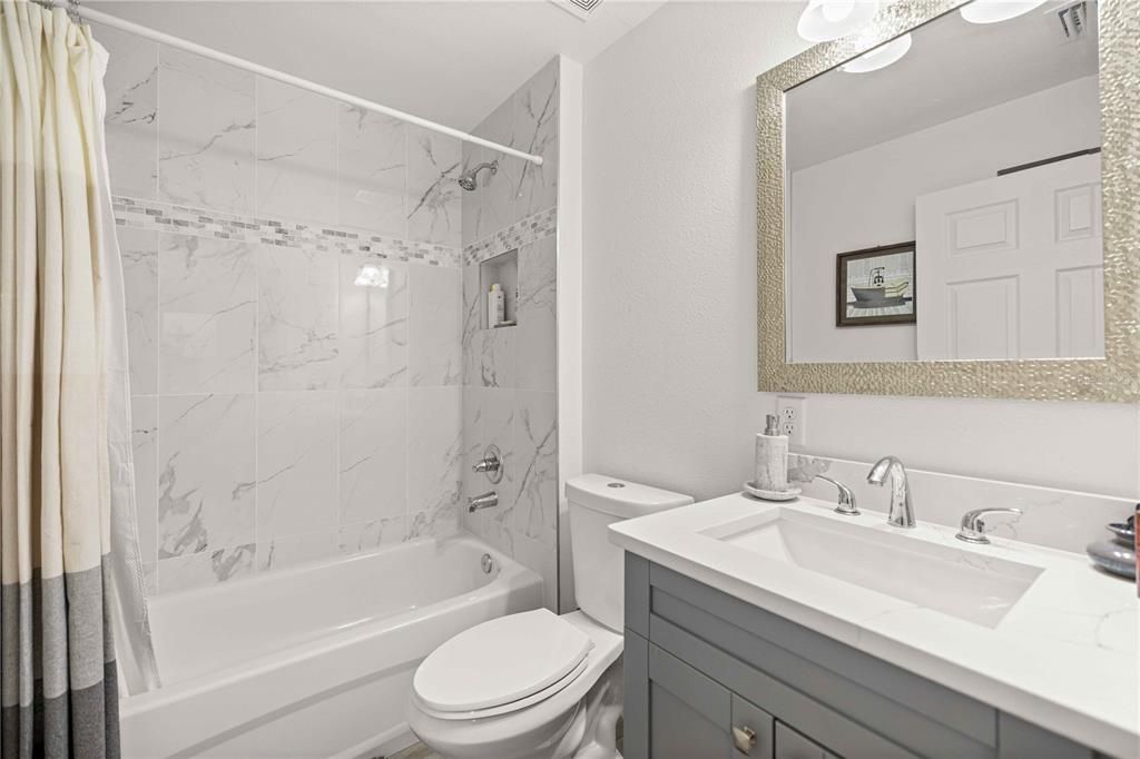 На продажу: $244,900 (3 спален, 2 ванн, 1288 Квадратных фут)