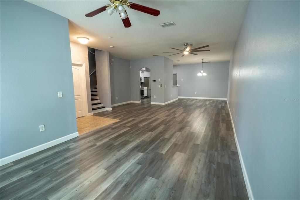 En Venta: $264,900 (2 camas, 2 baños, 1820 Pies cuadrados)