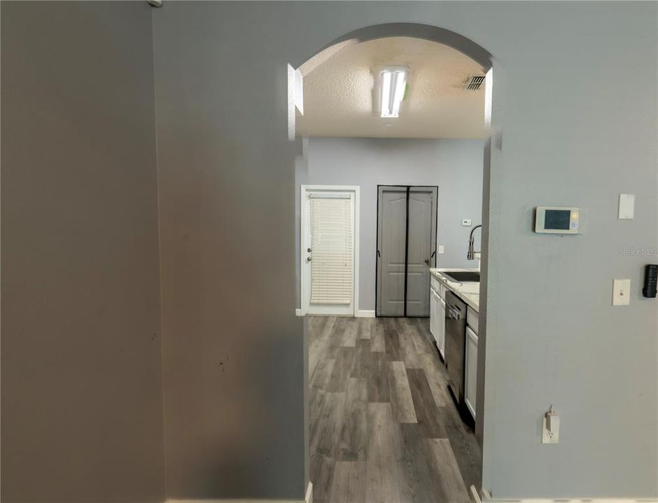 En Venta: $264,900 (2 camas, 2 baños, 1820 Pies cuadrados)
