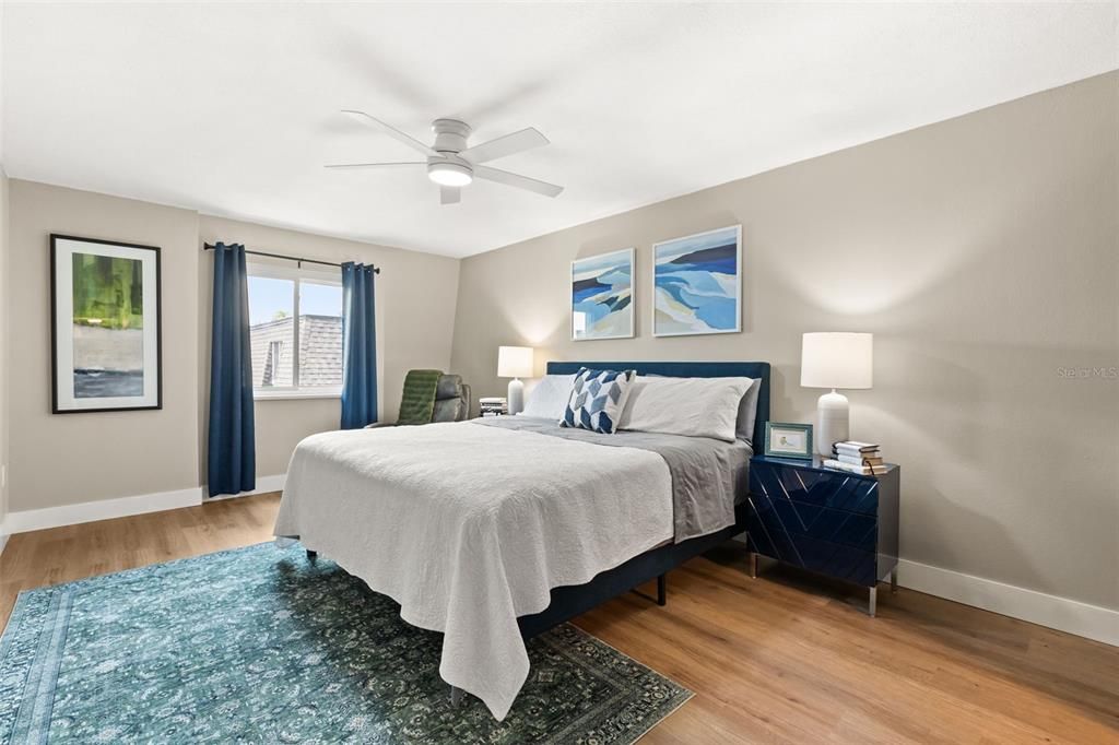 For Sale: $139,900 (1 beds, 1 baths, 1000 Square Feet)