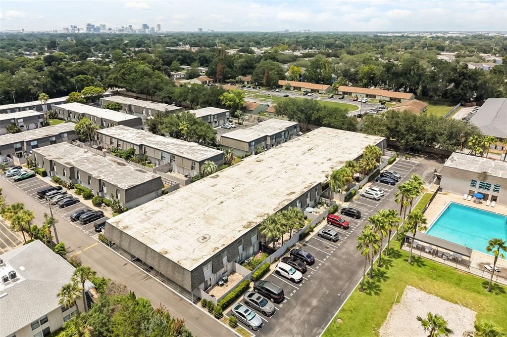 For Sale: $139,900 (1 beds, 1 baths, 1000 Square Feet)