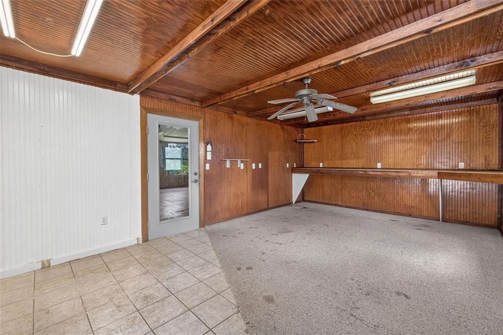 En Venta: $945,000 (4 camas, 3 baños, 2916 Pies cuadrados)