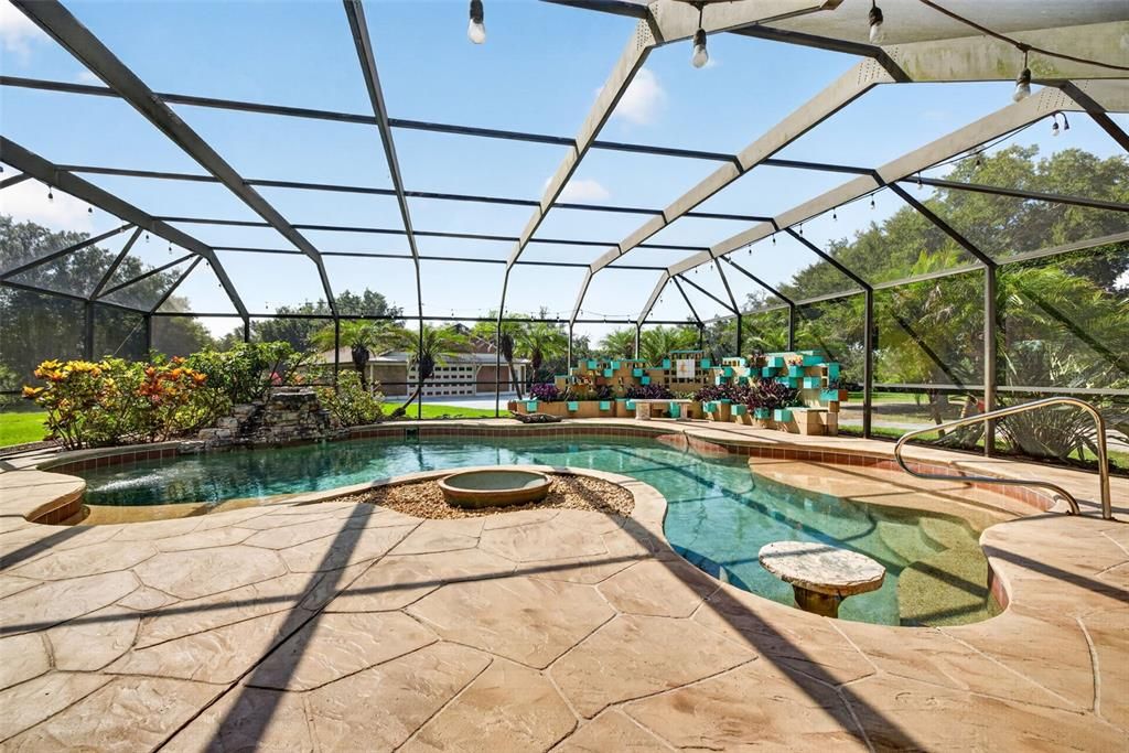 En Venta: $945,000 (4 camas, 3 baños, 2916 Pies cuadrados)