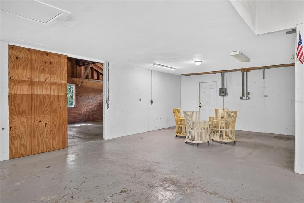 En Venta: $945,000 (4 camas, 3 baños, 2916 Pies cuadrados)