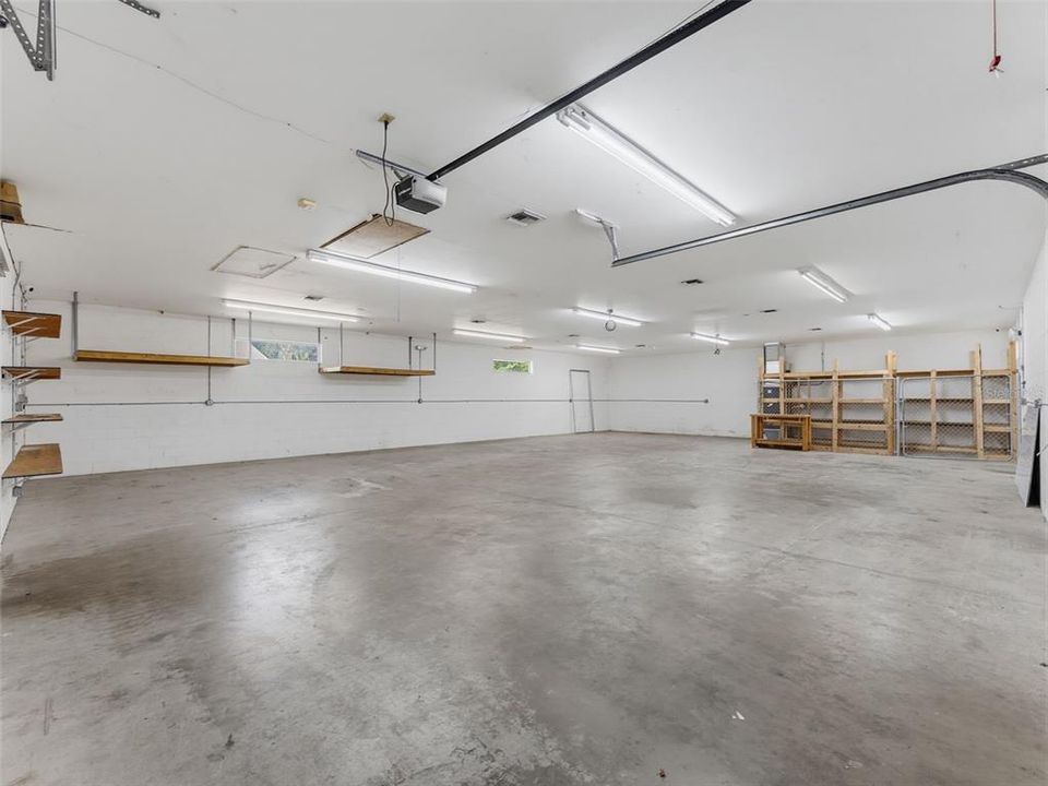 En Venta: $749,000 (0 camas, 0 baños, 4240 Pies cuadrados)