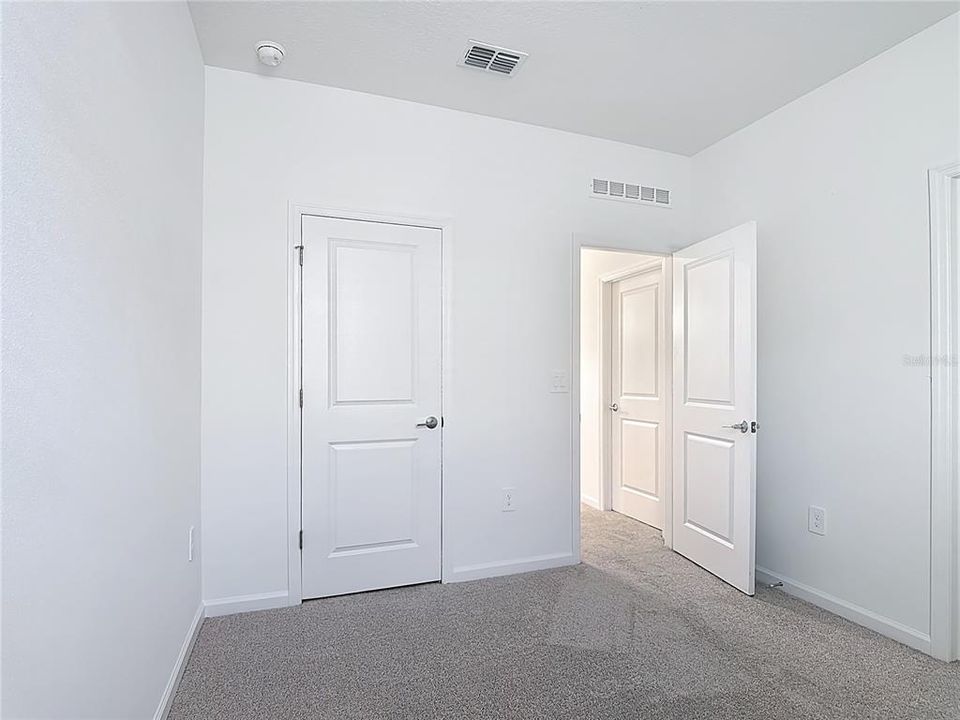 В аренду: $2,350 (3 спален, 2 ванн, 1802 Квадратных фут)
