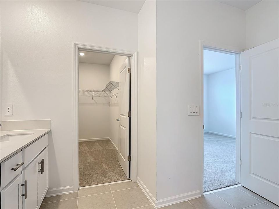 В аренду: $2,350 (3 спален, 2 ванн, 1802 Квадратных фут)