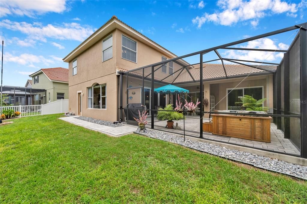 En Venta: $650,000 (5 camas, 3 baños, 3609 Pies cuadrados)
