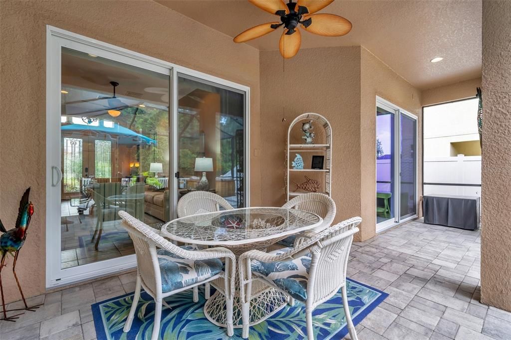 En Venta: $650,000 (5 camas, 3 baños, 3609 Pies cuadrados)