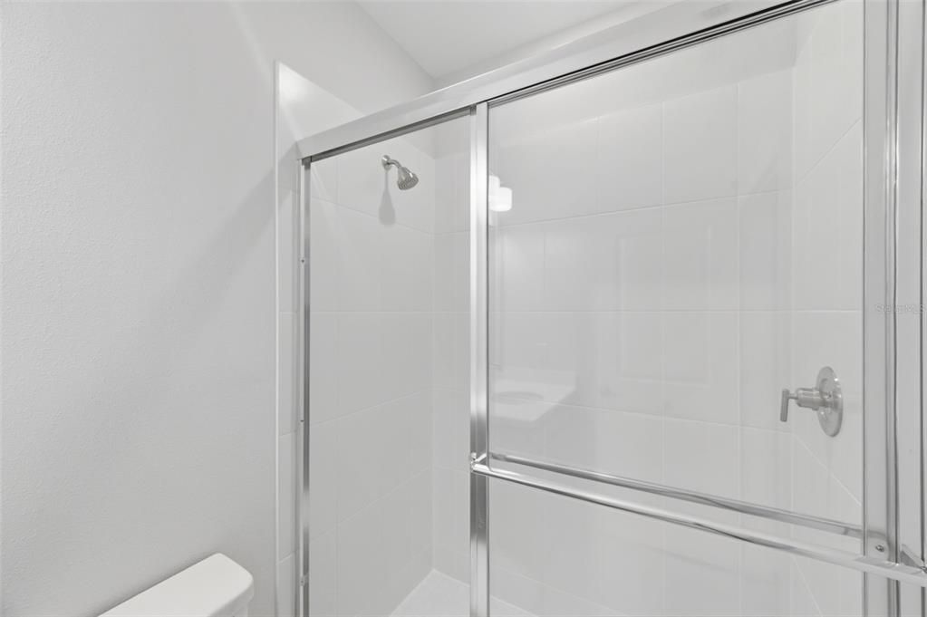На продажу: $751,999 (5 спален, 4 ванн, 3835 Квадратных фут)