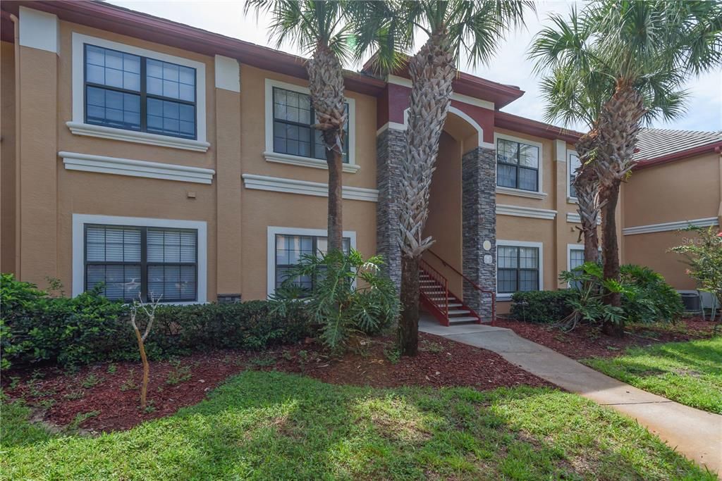 For Rent: $1,500 (1 beds, 1 baths, 750 Square Feet)