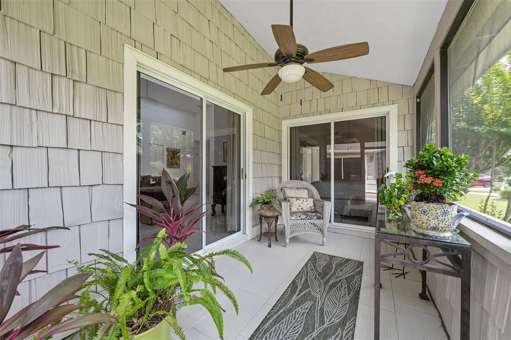 Activo con contrato: $439,000 (2 camas, 2 baños, 2430 Pies cuadrados)