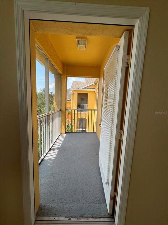For Rent: $1,800 (3 beds, 2 baths, 1408 Square Feet)