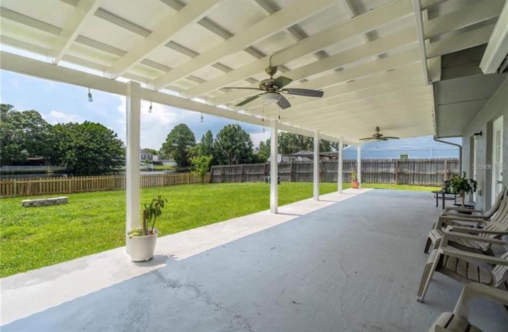 For Rent: $3,190 (4 beds, 2 baths, 1950 Square Feet)