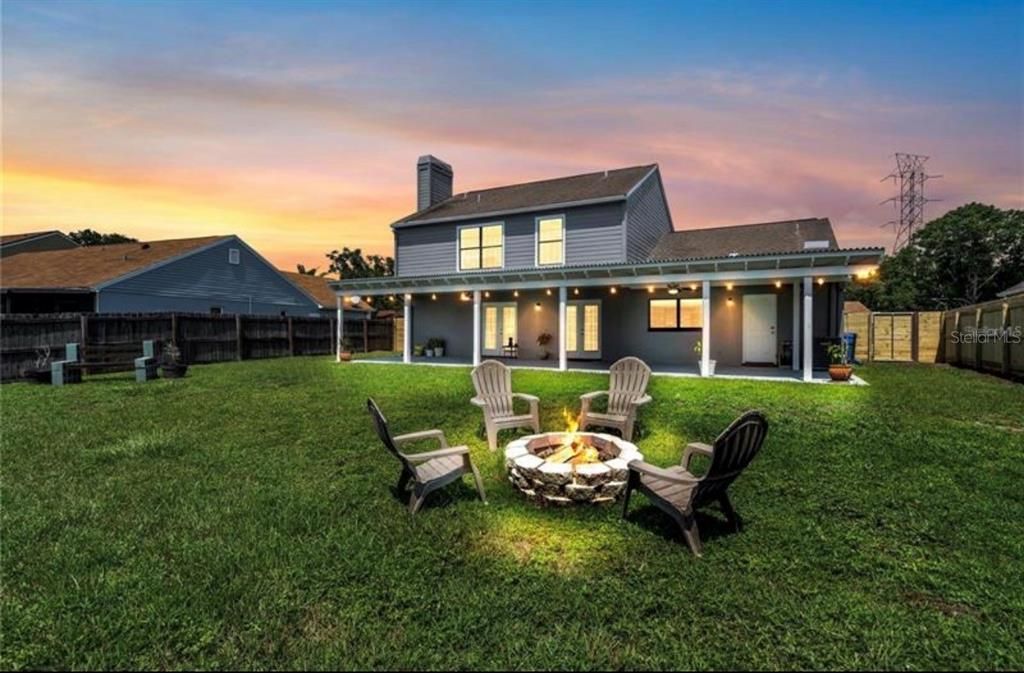 For Rent: $3,190 (4 beds, 2 baths, 1950 Square Feet)