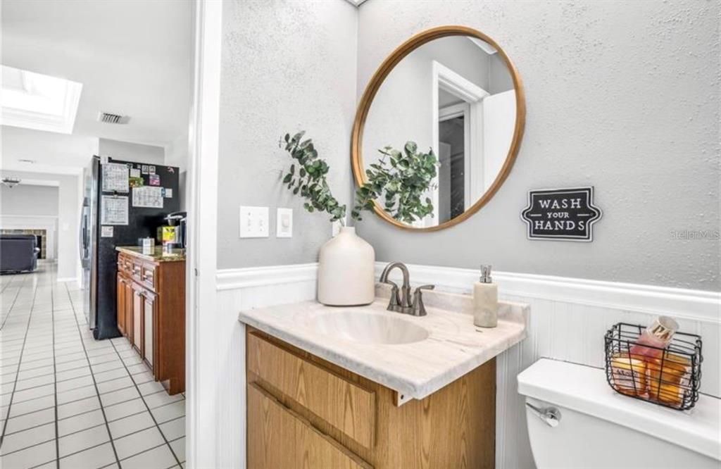 For Rent: $3,190 (4 beds, 2 baths, 1950 Square Feet)