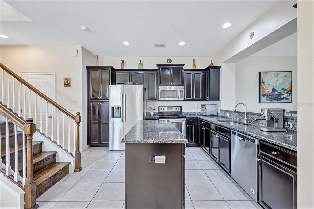 En Venta: $375,000 (3 camas, 2 baños, 1755 Pies cuadrados)