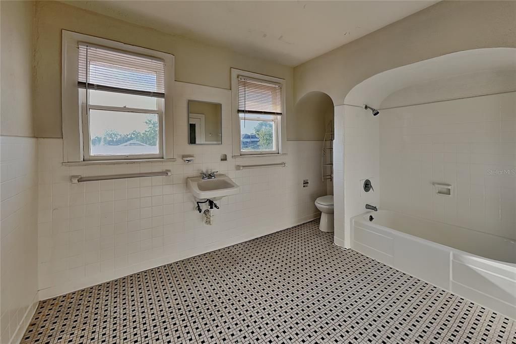 En Venta: $679,999 (0 camas, 0 baños, 3285 Pies cuadrados)
