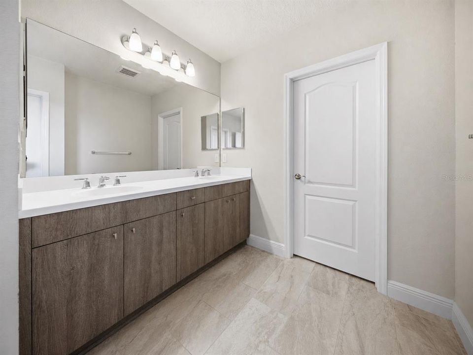 В аренду: $2,900 (3 спален, 2 ванн, 2154 Квадратных фут)