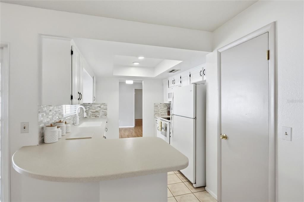 For Sale: $419,999 (3 beds, 2 baths, 2152 Square Feet)