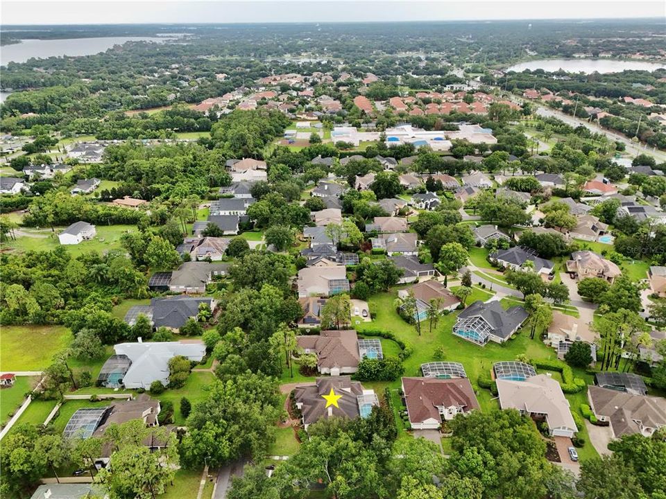En Venta: $1,075,000 (7 camas, 5 baños, 3608 Pies cuadrados)