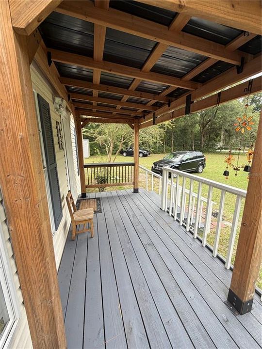 For Sale: $399,900 (3 beds, 2 baths, 1404 Square Feet)