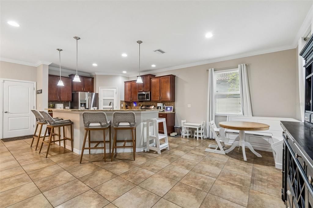 For Rent: $3,800 (4 beds, 4 baths, 3259 Square Feet)