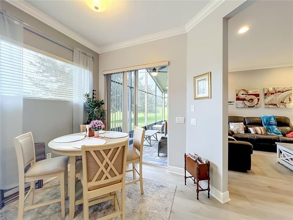 На продажу: $469,900 (3 спален, 2 ванн, 2001 Квадратных фут)