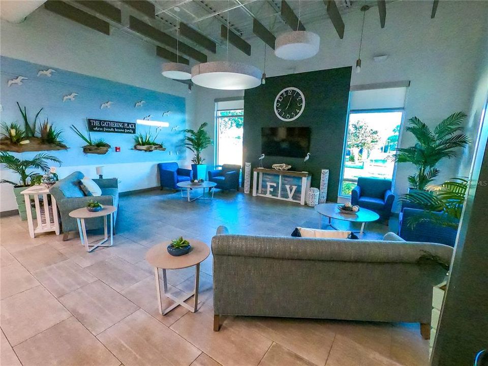 На продажу: $185,000 (2 спален, 2 ванн, 960 Квадратных фут)