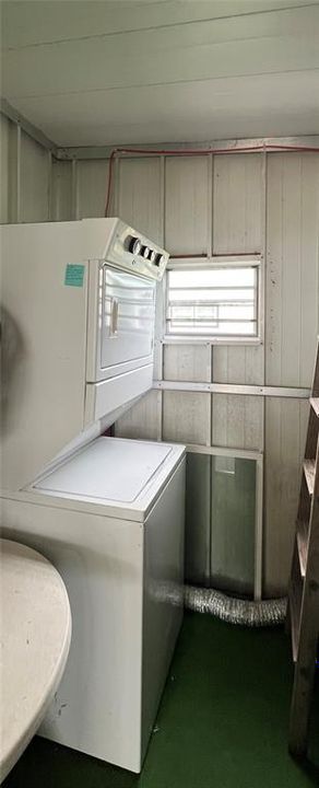 На продажу: $185,000 (2 спален, 2 ванн, 960 Квадратных фут)