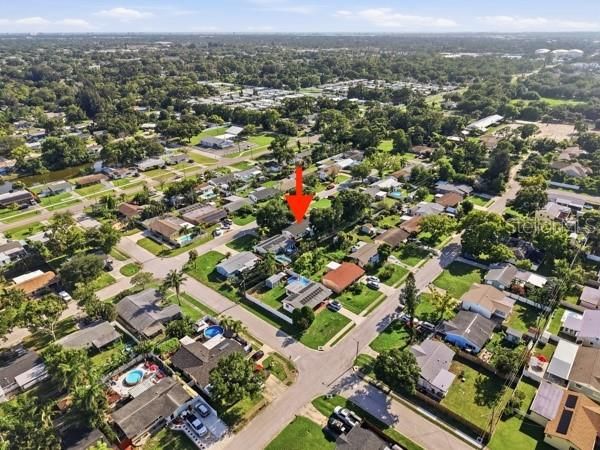 На продажу: $299,900 (3 спален, 1 ванн, 818 Квадратных фут)
