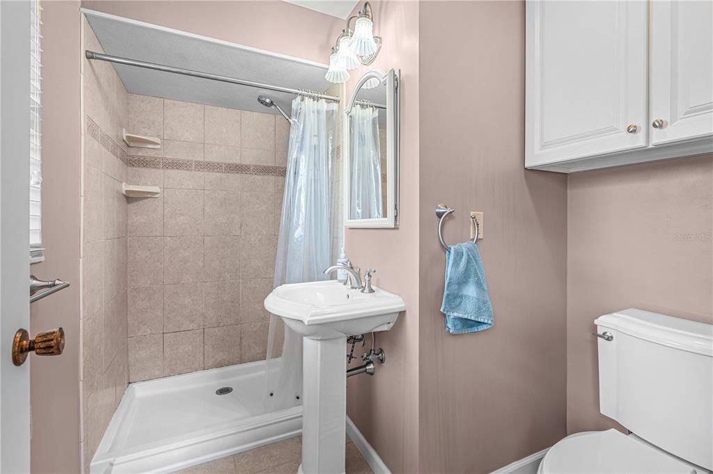 En Venta: $312,000 (3 camas, 2 baños, 1064 Pies cuadrados)