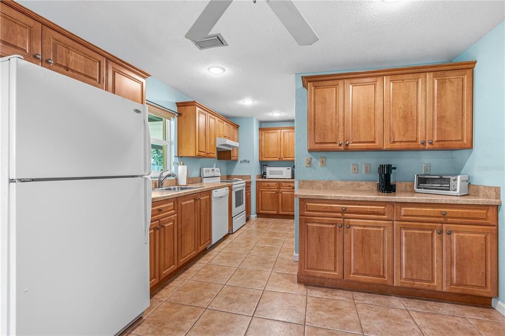 En Venta: $312,000 (3 camas, 2 baños, 1064 Pies cuadrados)