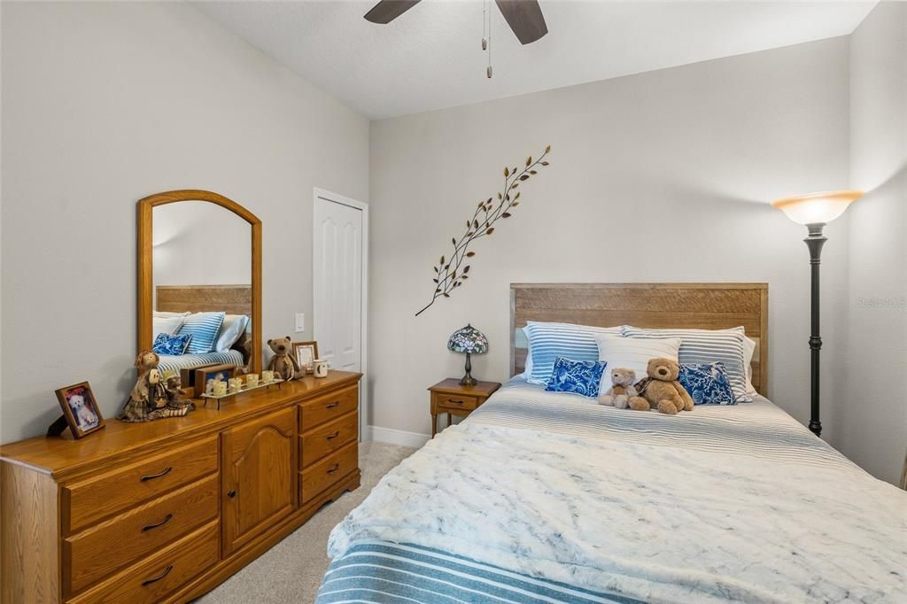 Activo con contrato: $369,900 (2 camas, 2 baños, 1525 Pies cuadrados)