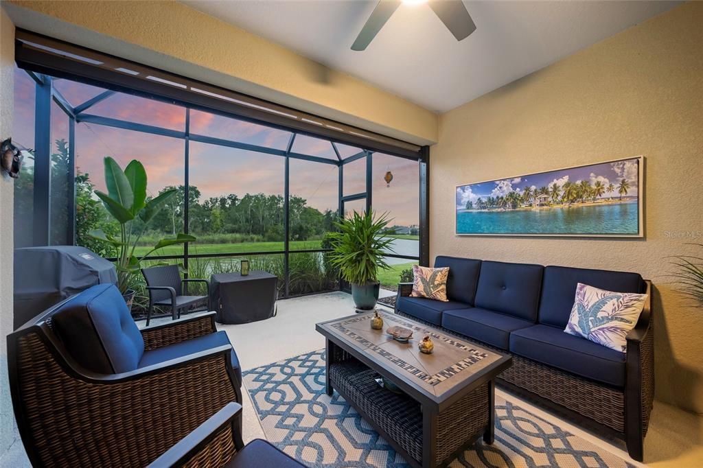 Activo con contrato: $369,900 (2 camas, 2 baños, 1525 Pies cuadrados)